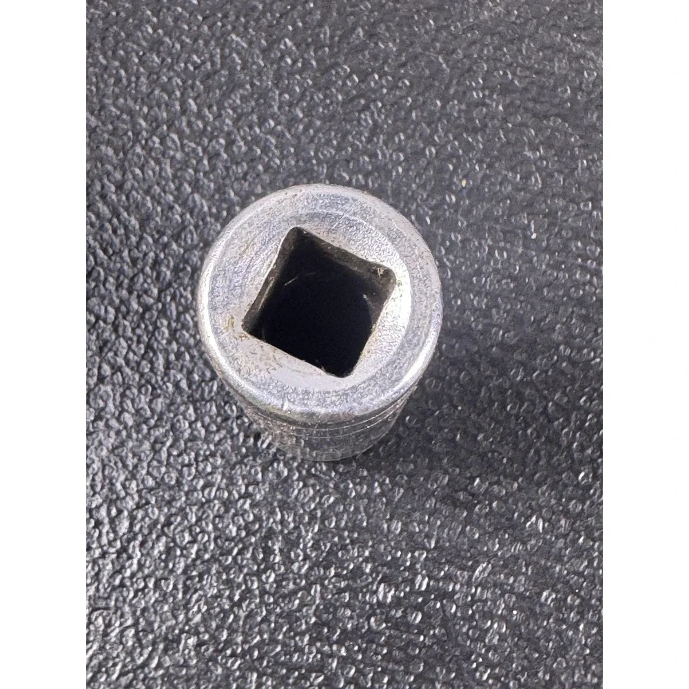 SK 40418-S 9/16 In SAE Standard Chrome Socket 6-Point USA Single Tool Used